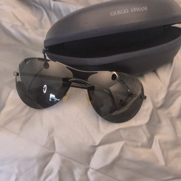 Giorgio Armani Mens Sunglasses Black - Picture 3 of 7